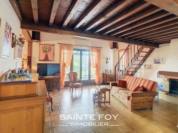 2025719 image3 - Sainte Foy Immobilier - Ce sont des agences immobilières dans l'Ouest Lyonnais spécialisées dans la location de maison ou d'appartement et la vente de propriété de prestige.