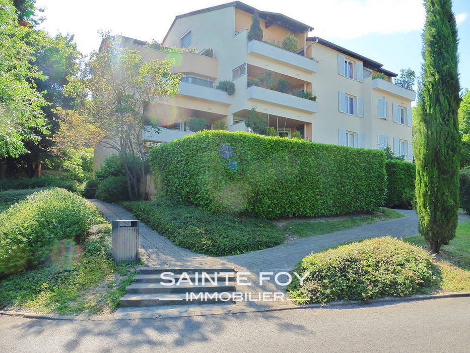 17436 image1 - Sainte Foy Immobilier - Ce sont des agences immobilières dans l'Ouest Lyonnais spécialisées dans la location de maison ou d'appartement et la vente de propriété de prestige.