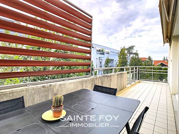 2020402 image6 - Sainte Foy Immobilier - Ce sont des agences immobilières dans l'Ouest Lyonnais spécialisées dans la location de maison ou d'appartement et la vente de propriété de prestige.