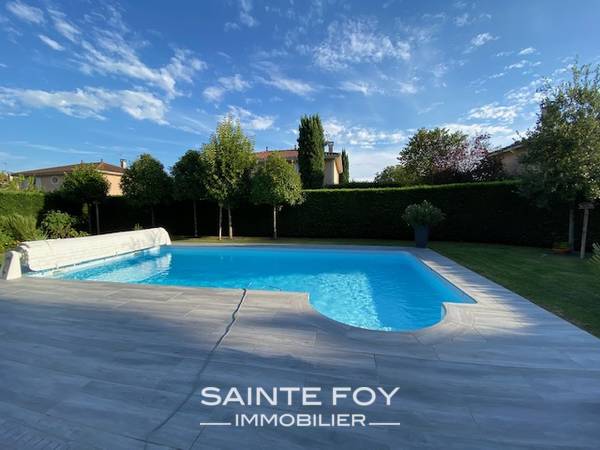 2020431 image4 - Sainte Foy Immobilier - Ce sont des agences immobilières dans l'Ouest Lyonnais spécialisées dans la location de maison ou d'appartement et la vente de propriété de prestige.