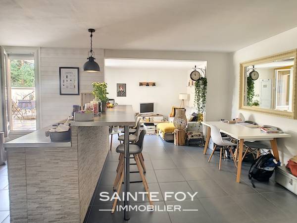 2021557 image2 - Sainte Foy Immobilier - Ce sont des agences immobilières dans l'Ouest Lyonnais spécialisées dans la location de maison ou d'appartement et la vente de propriété de prestige.