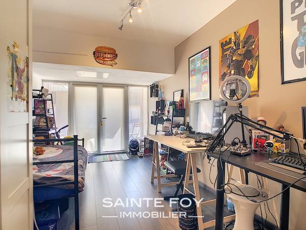 2021557 image7 - Sainte Foy Immobilier - Ce sont des agences immobilières dans l'Ouest Lyonnais spécialisées dans la location de maison ou d'appartement et la vente de propriété de prestige.