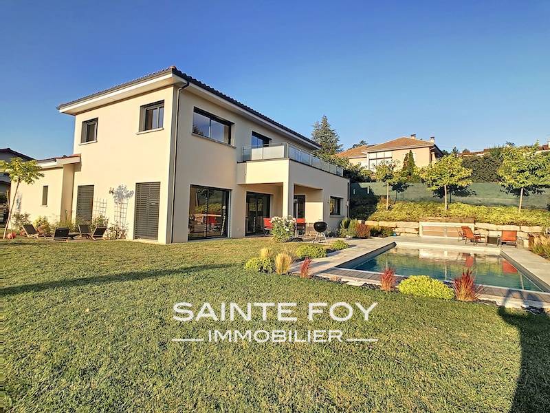 2021605 image1 - Sainte Foy Immobilier - Ce sont des agences immobilières dans l'Ouest Lyonnais spécialisées dans la location de maison ou d'appartement et la vente de propriété de prestige.