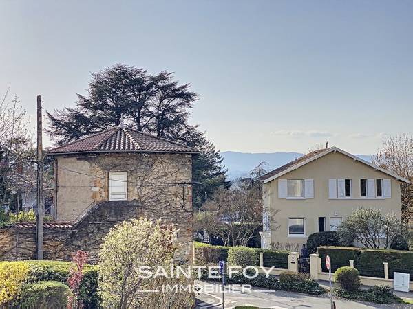 2021869 image8 - Sainte Foy Immobilier - Ce sont des agences immobilières dans l'Ouest Lyonnais spécialisées dans la location de maison ou d'appartement et la vente de propriété de prestige.