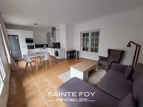 2022615 image3 - Sainte Foy Immobilier - Ce sont des agences immobilières dans l'Ouest Lyonnais spécialisées dans la location de maison ou d'appartement et la vente de propriété de prestige.