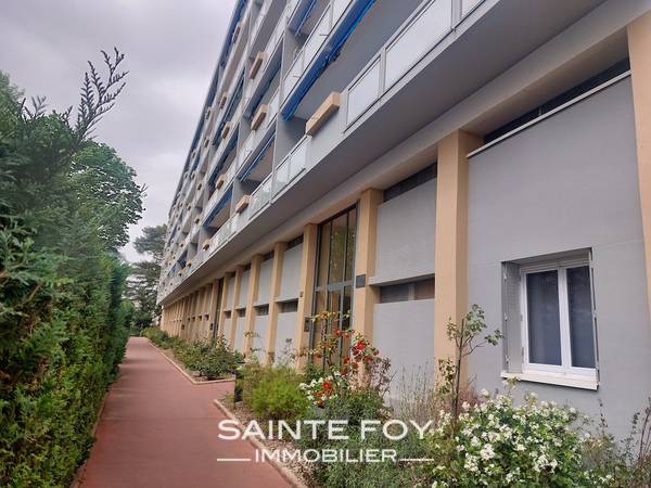 2022615 image10 - Sainte Foy Immobilier - Ce sont des agences immobilières dans l'Ouest Lyonnais spécialisées dans la location de maison ou d'appartement et la vente de propriété de prestige.