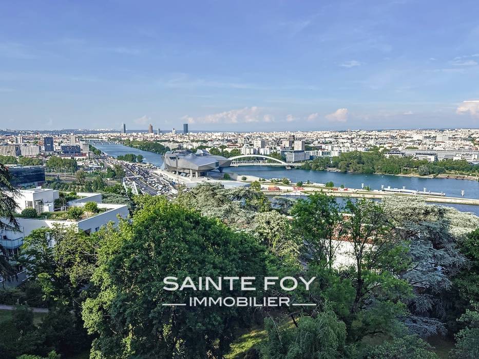 2023550 image1 - Sainte Foy Immobilier - Ce sont des agences immobilières dans l'Ouest Lyonnais spécialisées dans la location de maison ou d'appartement et la vente de propriété de prestige.