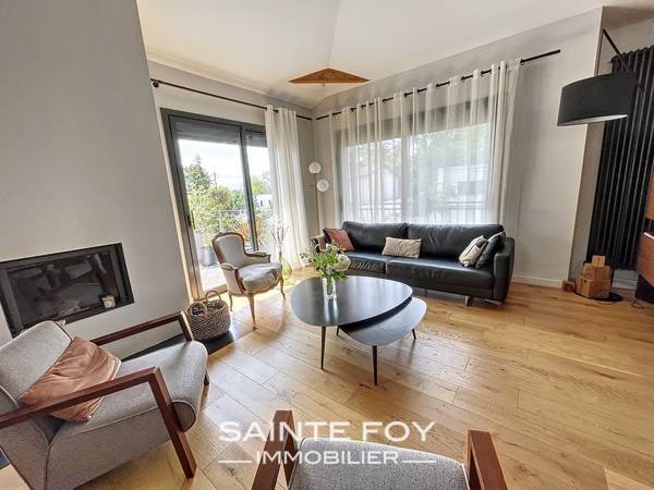 2023531 image2 - Sainte Foy Immobilier - Ce sont des agences immobilières dans l'Ouest Lyonnais spécialisées dans la location de maison ou d'appartement et la vente de propriété de prestige.