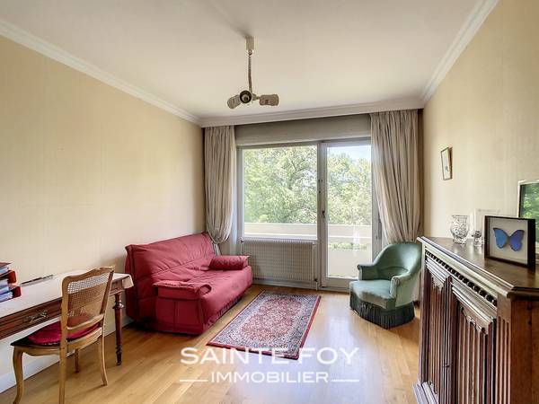 2023548 image6 - Sainte Foy Immobilier - Ce sont des agences immobilières dans l'Ouest Lyonnais spécialisées dans la location de maison ou d'appartement et la vente de propriété de prestige.