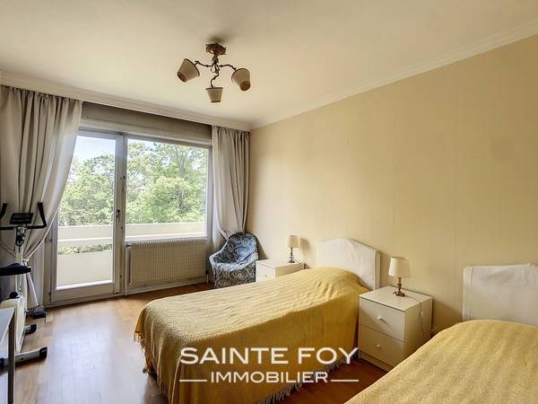 2023548 image7 - Sainte Foy Immobilier - Ce sont des agences immobilières dans l'Ouest Lyonnais spécialisées dans la location de maison ou d'appartement et la vente de propriété de prestige.
