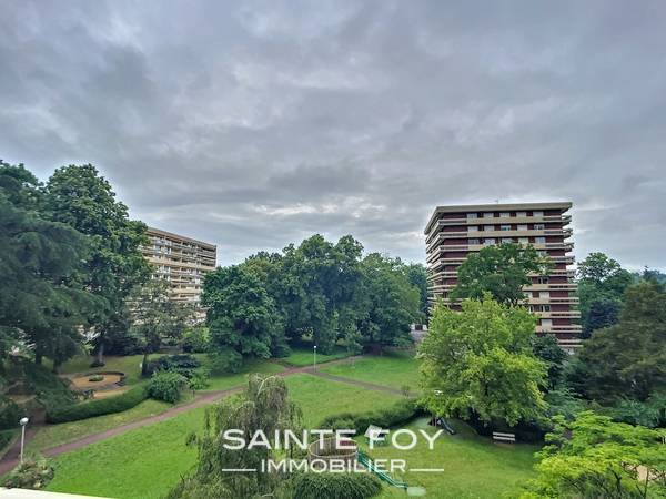 2023548 image8 - Sainte Foy Immobilier - Ce sont des agences immobilières dans l'Ouest Lyonnais spécialisées dans la location de maison ou d'appartement et la vente de propriété de prestige.