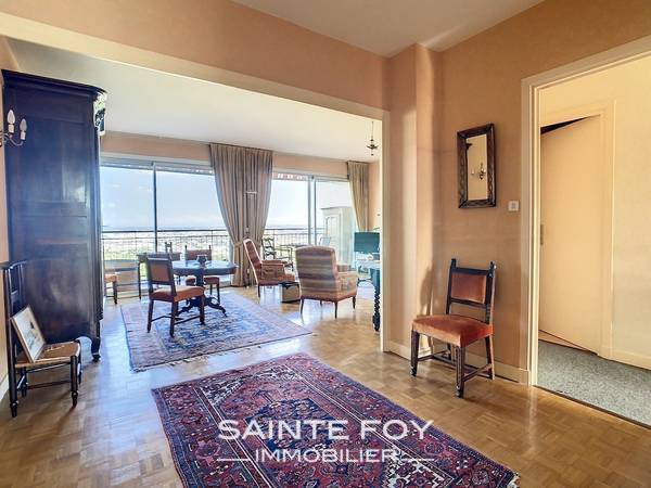 2023602 image8 - Sainte Foy Immobilier - Ce sont des agences immobilières dans l'Ouest Lyonnais spécialisées dans la location de maison ou d'appartement et la vente de propriété de prestige.