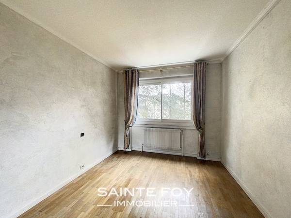 2023622 image5 - Sainte Foy Immobilier - Ce sont des agences immobilières dans l'Ouest Lyonnais spécialisées dans la location de maison ou d'appartement et la vente de propriété de prestige.