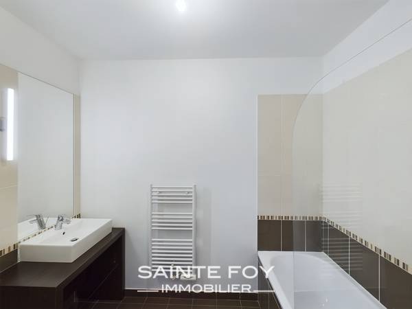 2023649 image7 - Sainte Foy Immobilier - Ce sont des agences immobilières dans l'Ouest Lyonnais spécialisées dans la location de maison ou d'appartement et la vente de propriété de prestige.