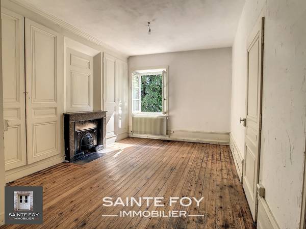 2022153 image6 - Sainte Foy Immobilier - Ce sont des agences immobilières dans l'Ouest Lyonnais spécialisées dans la location de maison ou d'appartement et la vente de propriété de prestige.