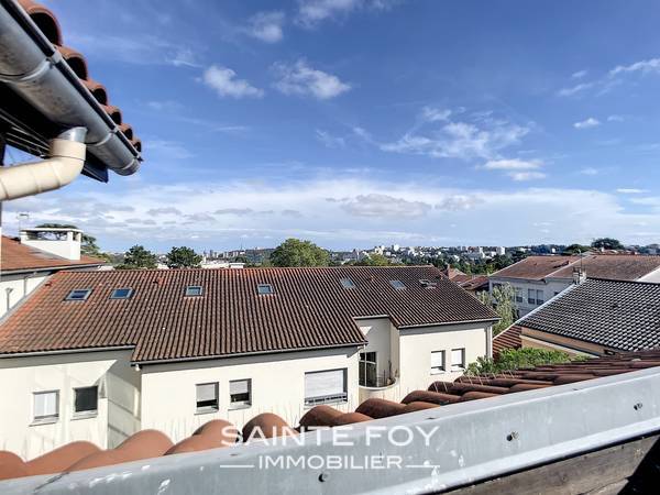 2023735 image8 - Sainte Foy Immobilier - Ce sont des agences immobilières dans l'Ouest Lyonnais spécialisées dans la location de maison ou d'appartement et la vente de propriété de prestige.