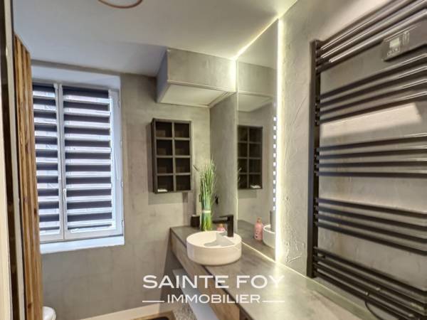2023808 image6 - Sainte Foy Immobilier - Ce sont des agences immobilières dans l'Ouest Lyonnais spécialisées dans la location de maison ou d'appartement et la vente de propriété de prestige.