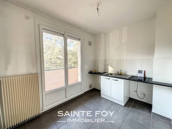 2023657 image5 - Sainte Foy Immobilier - Ce sont des agences immobilières dans l'Ouest Lyonnais spécialisées dans la location de maison ou d'appartement et la vente de propriété de prestige.