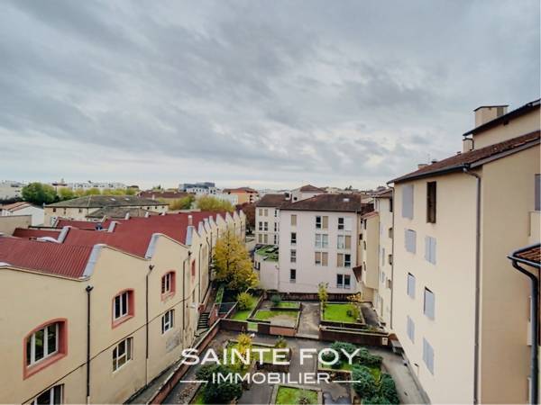 2024959 image9 - Sainte Foy Immobilier - Ce sont des agences immobilières dans l'Ouest Lyonnais spécialisées dans la location de maison ou d'appartement et la vente de propriété de prestige.