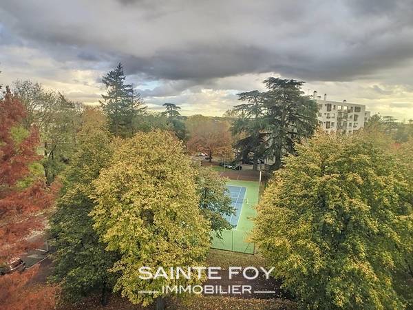 2024960 image9 - Sainte Foy Immobilier - Ce sont des agences immobilières dans l'Ouest Lyonnais spécialisées dans la location de maison ou d'appartement et la vente de propriété de prestige.