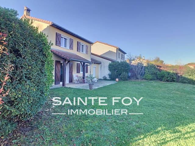 2024975 image1 - Sainte Foy Immobilier - Ce sont des agences immobilières dans l'Ouest Lyonnais spécialisées dans la location de maison ou d'appartement et la vente de propriété de prestige.