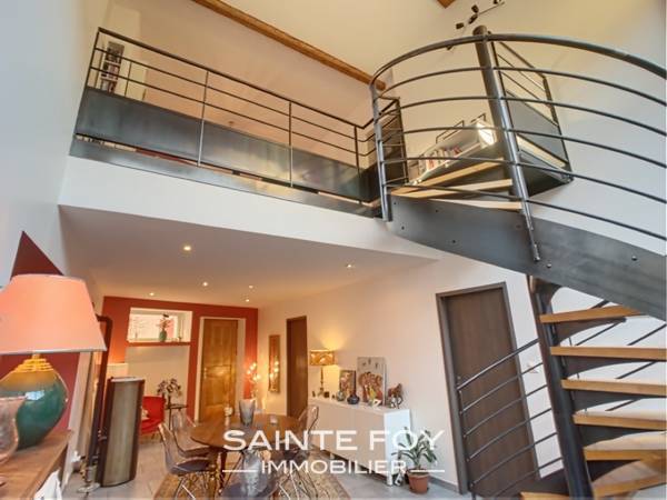 2025503 image9 - Sainte Foy Immobilier - Ce sont des agences immobilières dans l'Ouest Lyonnais spécialisées dans la location de maison ou d'appartement et la vente de propriété de prestige.