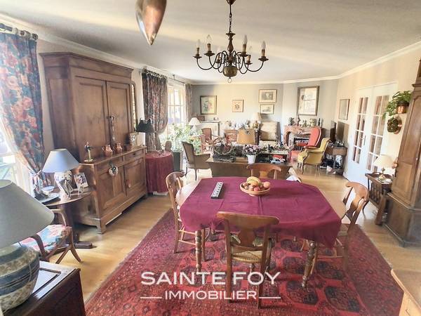 2024991 image2 - Sainte Foy Immobilier - Ce sont des agences immobilières dans l'Ouest Lyonnais spécialisées dans la location de maison ou d'appartement et la vente de propriété de prestige.