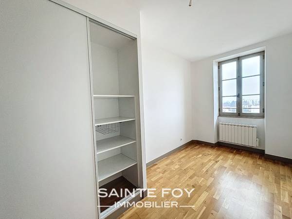 2022554 image8 - Sainte Foy Immobilier - Ce sont des agences immobilières dans l'Ouest Lyonnais spécialisées dans la location de maison ou d'appartement et la vente de propriété de prestige.