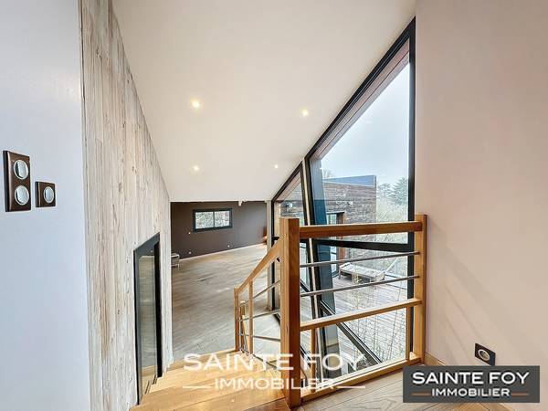2024981 image3 - Sainte Foy Immobilier - Ce sont des agences immobilières dans l'Ouest Lyonnais spécialisées dans la location de maison ou d'appartement et la vente de propriété de prestige.