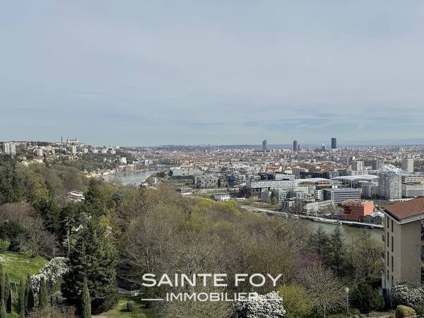 2025513 image10 - Sainte Foy Immobilier - Ce sont des agences immobilières dans l'Ouest Lyonnais spécialisées dans la location de maison ou d'appartement et la vente de propriété de prestige.