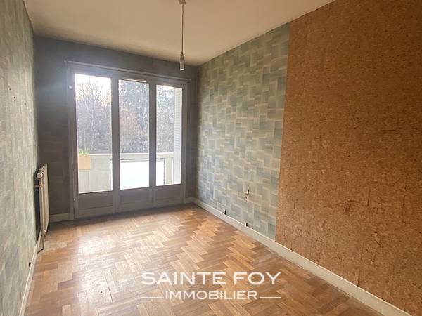 2025592 image6 - Sainte Foy Immobilier - Ce sont des agences immobilières dans l'Ouest Lyonnais spécialisées dans la location de maison ou d'appartement et la vente de propriété de prestige.