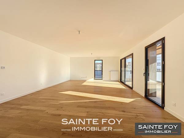2025575 image3 - Sainte Foy Immobilier - Ce sont des agences immobilières dans l'Ouest Lyonnais spécialisées dans la location de maison ou d'appartement et la vente de propriété de prestige.