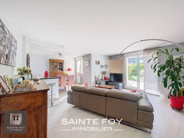 2025647 image4 - Sainte Foy Immobilier - Ce sont des agences immobilières dans l'Ouest Lyonnais spécialisées dans la location de maison ou d'appartement et la vente de propriété de prestige.