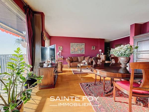2025657 image3 - Sainte Foy Immobilier - Ce sont des agences immobilières dans l'Ouest Lyonnais spécialisées dans la location de maison ou d'appartement et la vente de propriété de prestige.