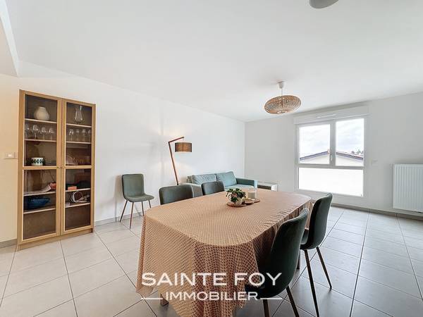 2025711 image4 - Sainte Foy Immobilier - Ce sont des agences immobilières dans l'Ouest Lyonnais spécialisées dans la location de maison ou d'appartement et la vente de propriété de prestige.