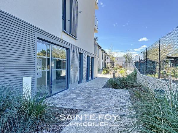 2025711 image9 - Sainte Foy Immobilier - Ce sont des agences immobilières dans l'Ouest Lyonnais spécialisées dans la location de maison ou d'appartement et la vente de propriété de prestige.