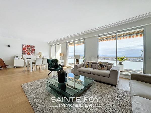 2025700 image3 - Sainte Foy Immobilier - Ce sont des agences immobilières dans l'Ouest Lyonnais spécialisées dans la location de maison ou d'appartement et la vente de propriété de prestige.