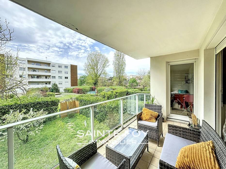 2025693 image1 - Sainte Foy Immobilier - Ce sont des agences immobilières dans l'Ouest Lyonnais spécialisées dans la location de maison ou d'appartement et la vente de propriété de prestige.