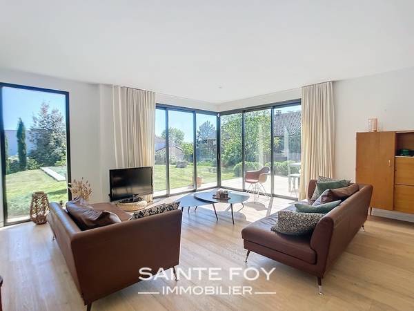 2025632 image3 - Sainte Foy Immobilier - Ce sont des agences immobilières dans l'Ouest Lyonnais spécialisées dans la location de maison ou d'appartement et la vente de propriété de prestige.