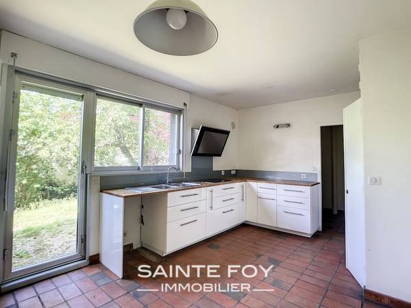 2025725 image3 - Sainte Foy Immobilier - Ce sont des agences immobilières dans l'Ouest Lyonnais spécialisées dans la location de maison ou d'appartement et la vente de propriété de prestige.