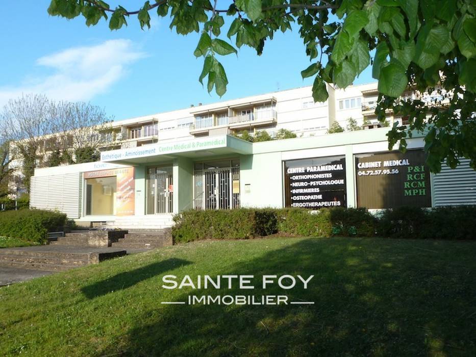 13212 image1 - Sainte Foy Immobilier - Ce sont des agences immobilières dans l'Ouest Lyonnais spécialisées dans la location de maison ou d'appartement et la vente de propriété de prestige.