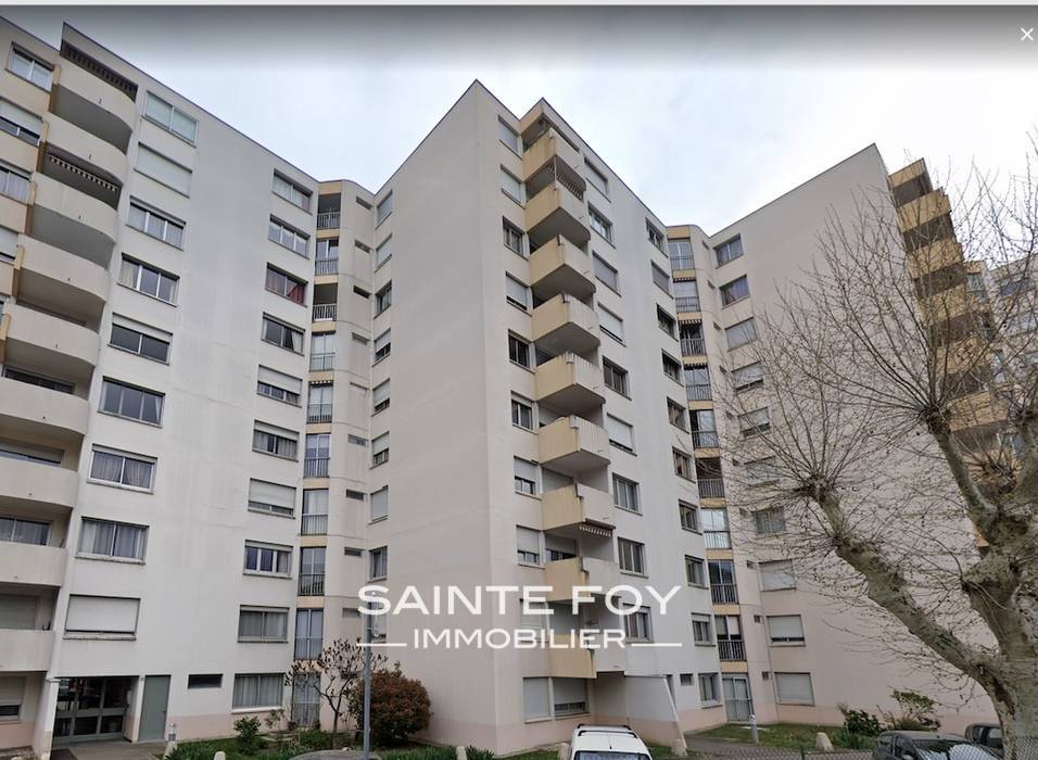 2019658 image1 - Sainte Foy Immobilier - Ce sont des agences immobilières dans l'Ouest Lyonnais spécialisées dans la location de maison ou d'appartement et la vente de propriété de prestige.