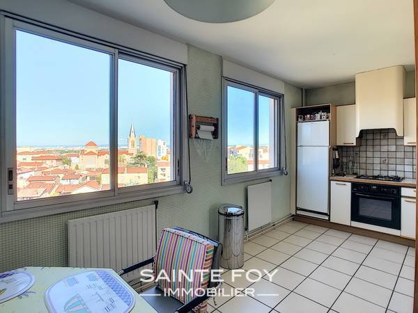 2019658 image5 - Sainte Foy Immobilier - Ce sont des agences immobilières dans l'Ouest Lyonnais spécialisées dans la location de maison ou d'appartement et la vente de propriété de prestige.