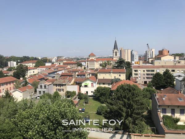 2019658 image9 - Sainte Foy Immobilier - Ce sont des agences immobilières dans l'Ouest Lyonnais spécialisées dans la location de maison ou d'appartement et la vente de propriété de prestige.