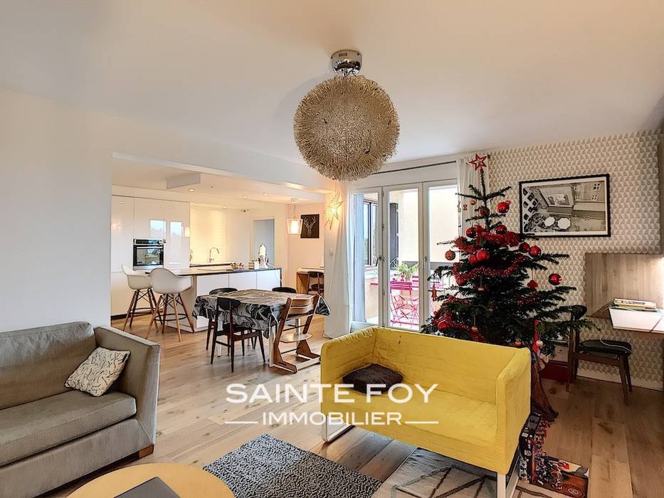 118476 image1 - Sainte Foy Immobilier - Ce sont des agences immobilières dans l'Ouest Lyonnais spécialisées dans la location de maison ou d'appartement et la vente de propriété de prestige.