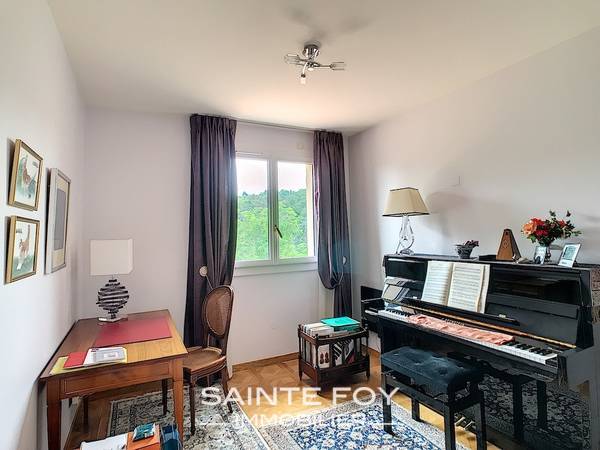 2019657 image5 - Sainte Foy Immobilier - Ce sont des agences immobilières dans l'Ouest Lyonnais spécialisées dans la location de maison ou d'appartement et la vente de propriété de prestige.