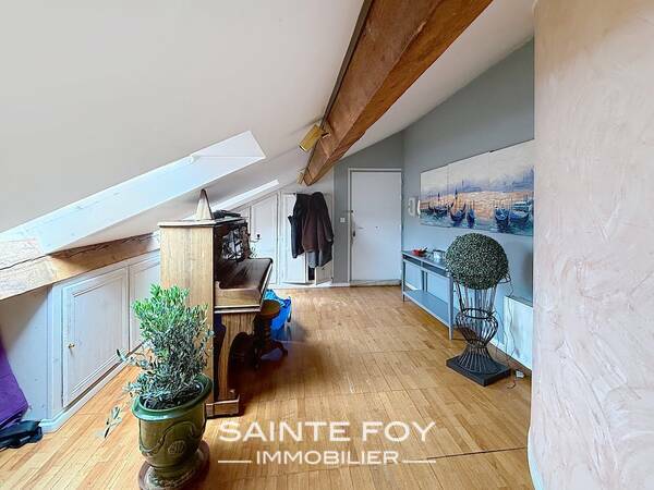 11864 image7 - Sainte Foy Immobilier - Ce sont des agences immobilières dans l'Ouest Lyonnais spécialisées dans la location de maison ou d'appartement et la vente de propriété de prestige.