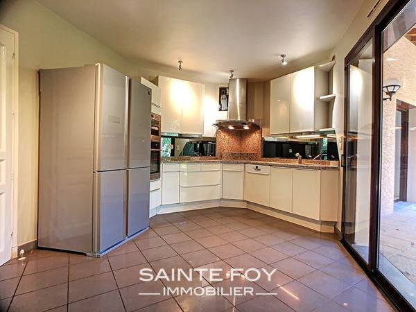 2019760 image4 - Sainte Foy Immobilier - Ce sont des agences immobilières dans l'Ouest Lyonnais spécialisées dans la location de maison ou d'appartement et la vente de propriété de prestige.