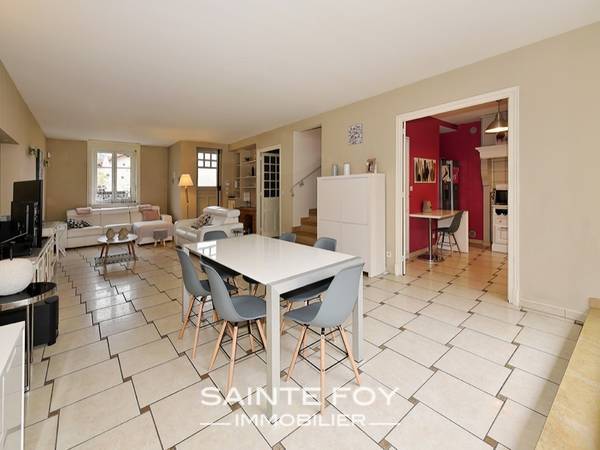 117867 image3 - Sainte Foy Immobilier - Ce sont des agences immobilières dans l'Ouest Lyonnais spécialisées dans la location de maison ou d'appartement et la vente de propriété de prestige.