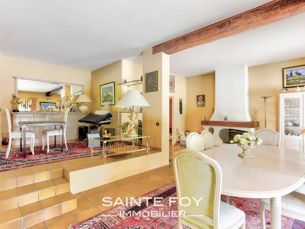 1761413 image5 - Sainte Foy Immobilier - Ce sont des agences immobilières dans l'Ouest Lyonnais spécialisées dans la location de maison ou d'appartement et la vente de propriété de prestige.